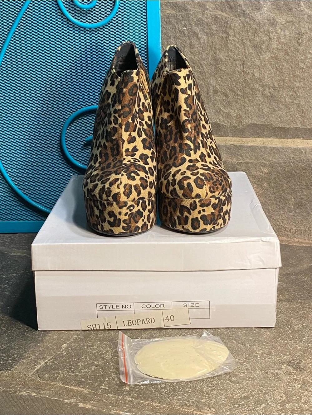 NIB Leopard print platform ankle booties,EU 40,US 9